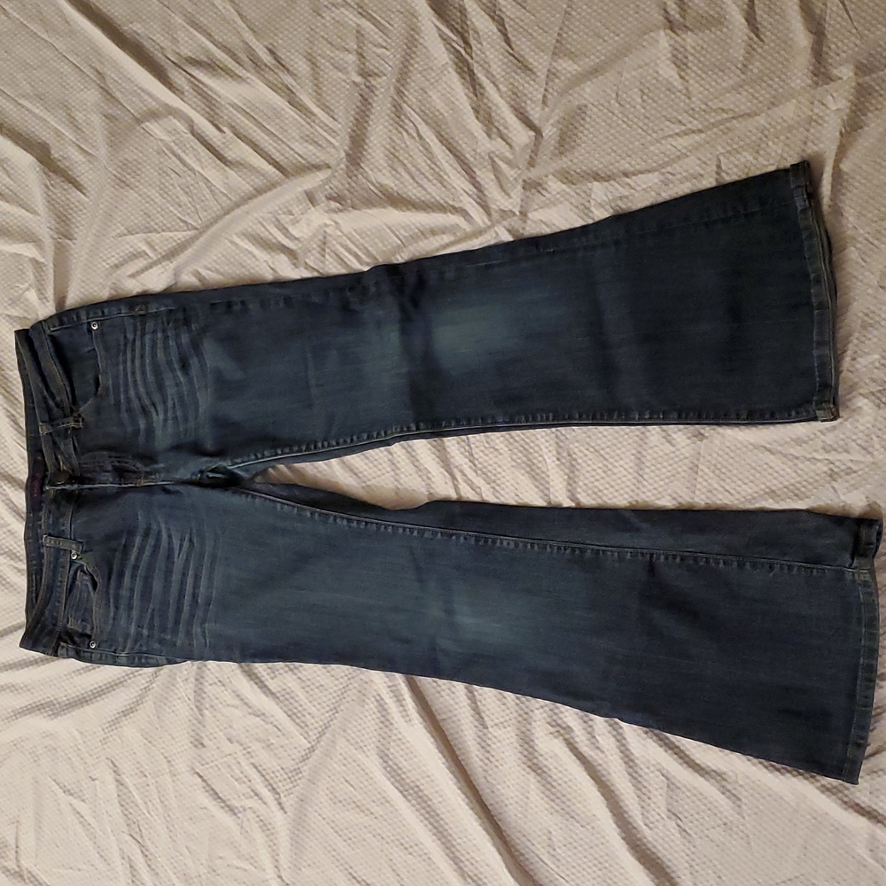 Vigold size 9 Flare jeans